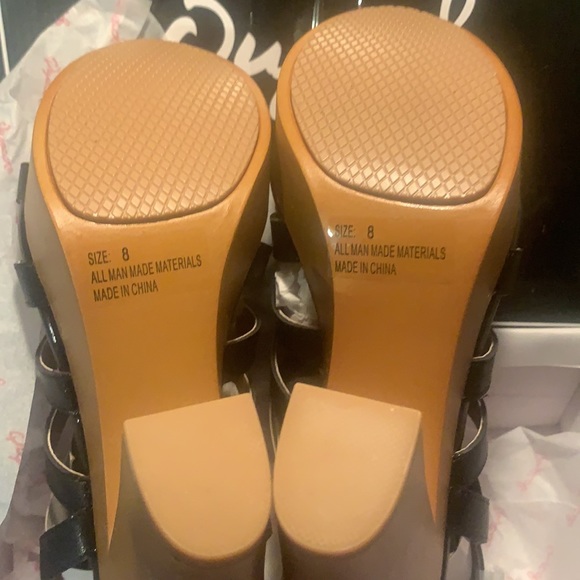 Qupid Black Sandals NWT (last pair available Sz 6.5) - Picture 3 of 10